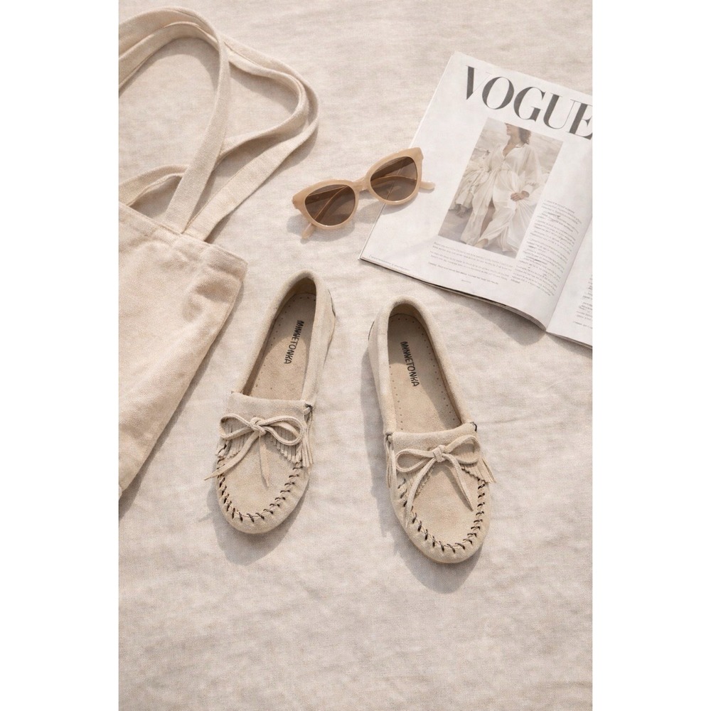 Minnetonka Kilty Suede Driving Moccasins Stone Size 7 Runs Large Fringe Slip On